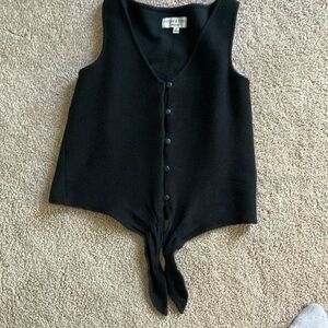 Madewell Black Button-Down Sleeveless vest excellent condition. XS